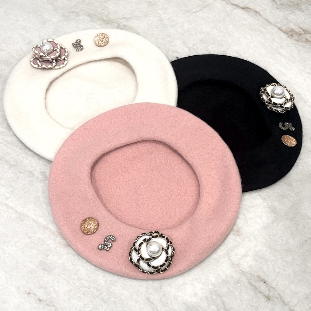 Flonavtex Elegant Women Beret with Chic Pearl Accent Black Stylish One Size NWOT - Picture 6 of 7